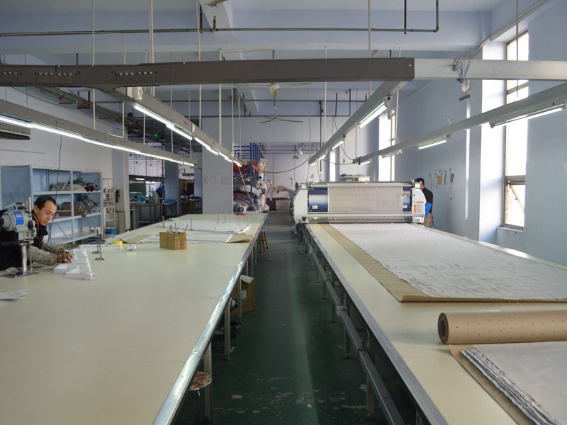 襯衫生產(chǎn)現(xiàn)場(chǎng)